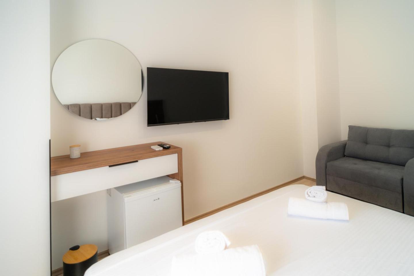 Enea Room In Center Shkodër Eksteriør bilde